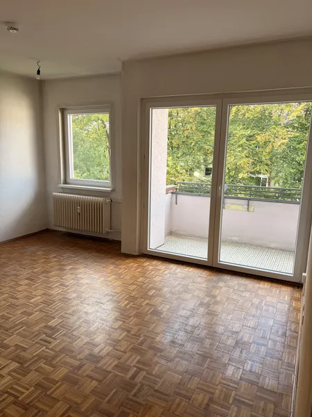Stilvoll modernisiert: 3-Zimmer-Wohnung in Buckow — photo 1